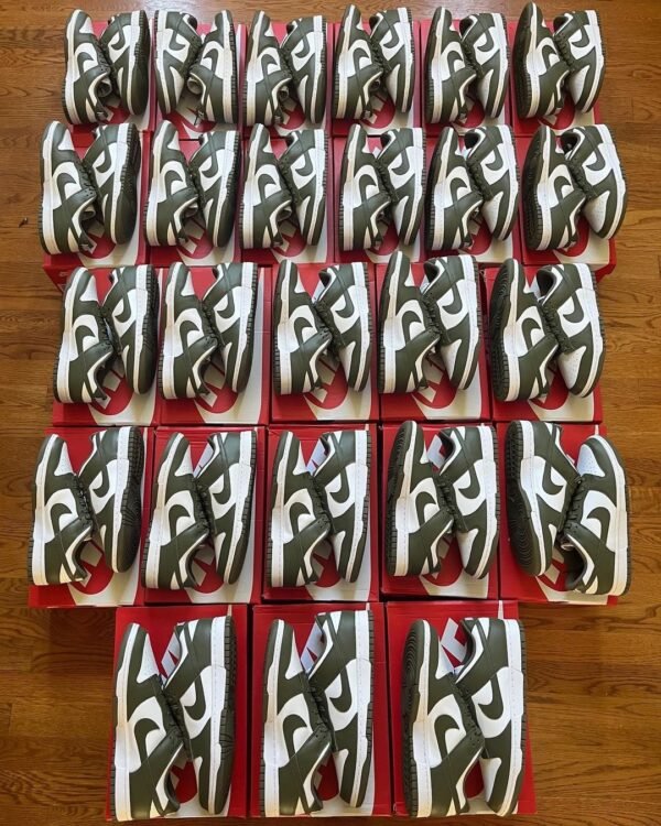 Authentic Nike sneakers pallets
