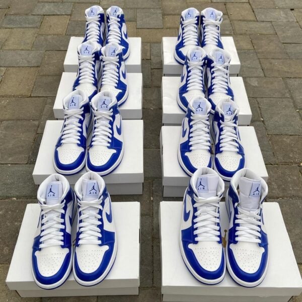 Authentic Nike sneakers pallets