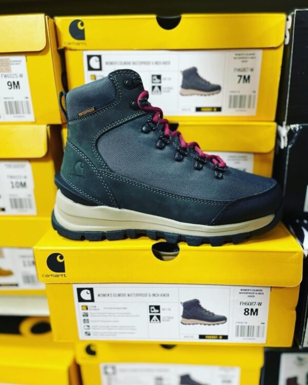 Carhartt boots pallet