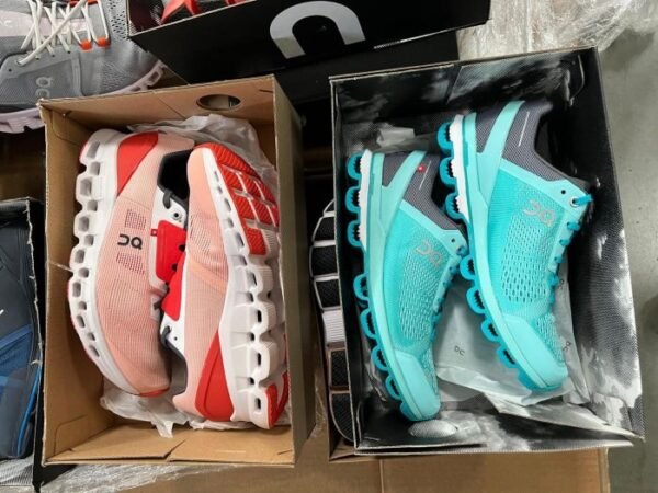 Cloud nova shoe pallet