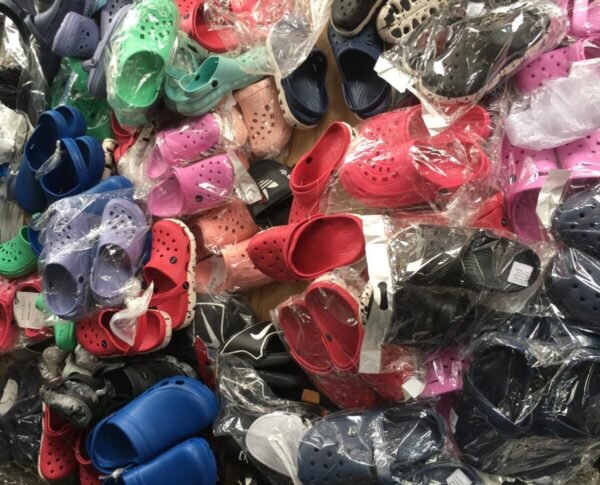 Crocs PALLETS