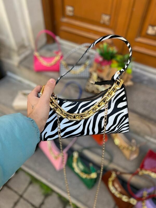 Woman bags & purse pallets