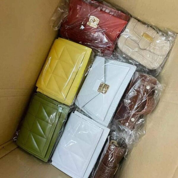 Woman bags & purse pallets